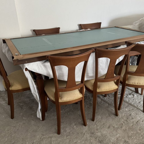 Furniture set like new with corner leather sofa and dining table