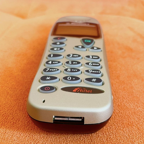 Motorola M3588 phone brand new