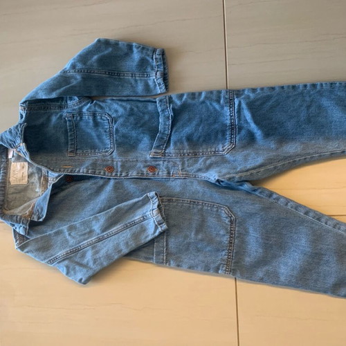 Girls' denim jumpsuit 3-4 years Zara like new