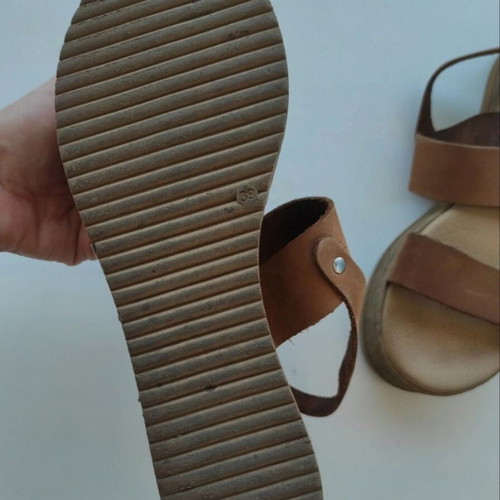 Leather flatforms used, brown sandals with high platform