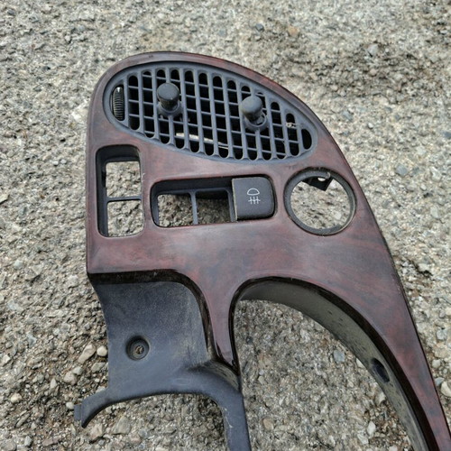 Saab 9.5 dashboard console used