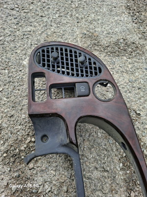 Saab 9.5 dashboard console used