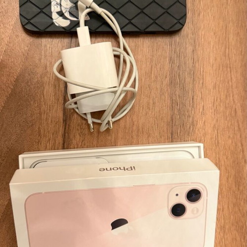 iPhone 13 pink like new 128GB with original charger