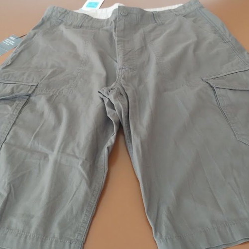 Marks & Spencer Blue Harbour men's cargo shorts, size 34, khaki