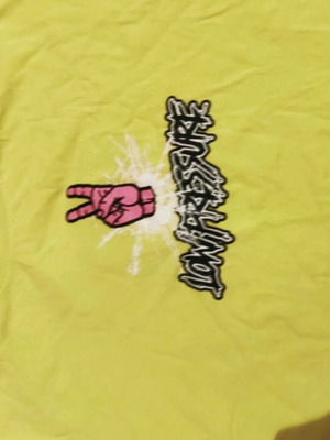 Ανδρικό κοντομάνικο tshirt σαν καινούργιο, ροζ και κίτρινο, μέγεθος L