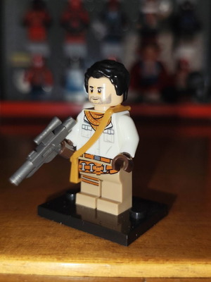 Poe Dameron figure like new with accessories