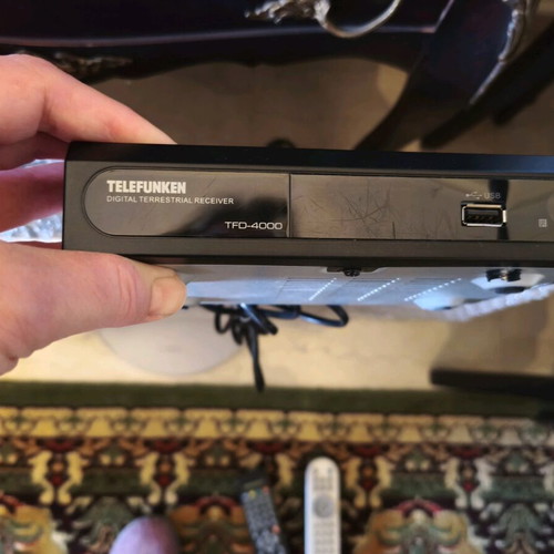 LG TV used with decoder and functional remote control