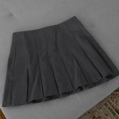 Pleated skirt Mohito gray like new, size XS