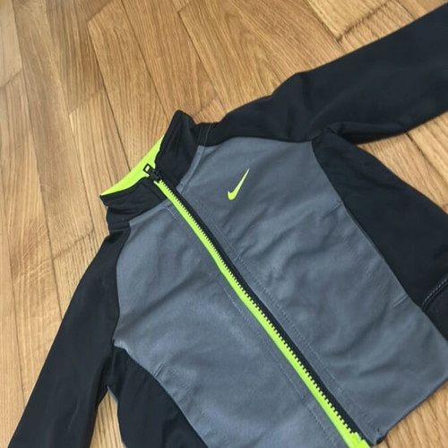 Nike set top and bottom used for 18 months