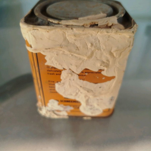 Vintage Windsor Castle coffee bean tin used, full