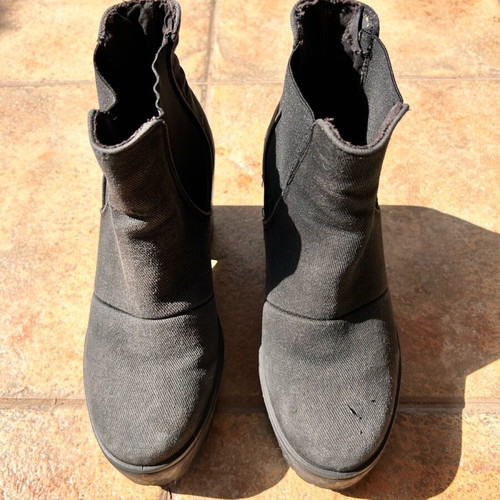 Topshop heeled boots size 37, black