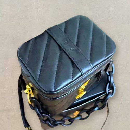 YSL Beauté VIP Vanity Crossbody Gold Edition new