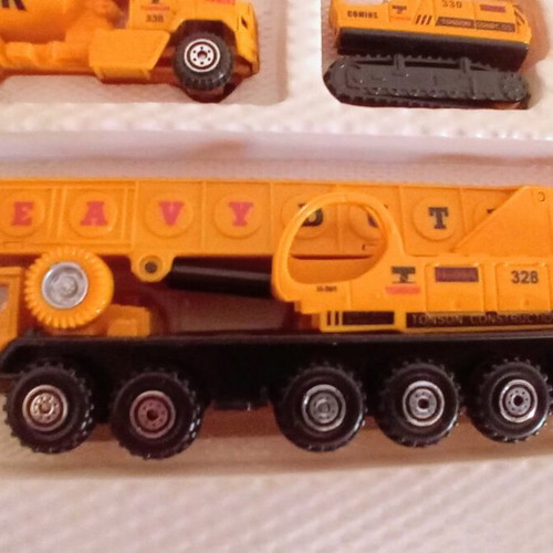 Pro Engine Die Cast Metal Construction Play Set like new