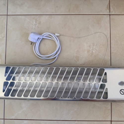 Wall heater 1200W like new, almost untouched