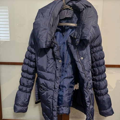 Down women's jacket with belt and collar blue like new