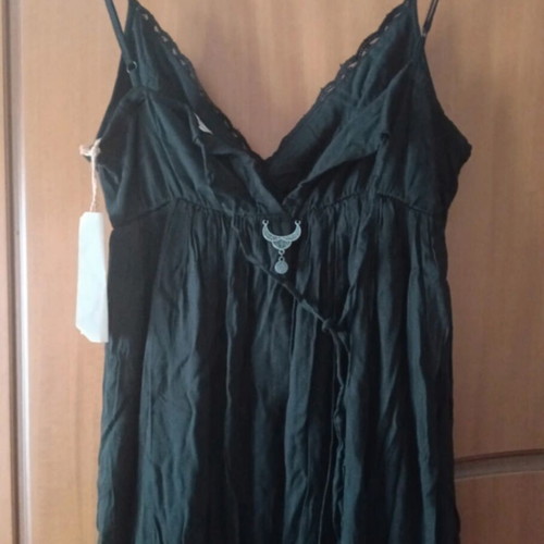 Attrattivo black dress M-L, fitted bust, flared bottom