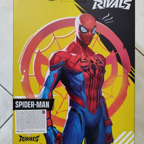Spider-Man Rivals McFarlane Platinum Edition Marvel figure Gamerverse with comic book