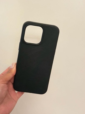 iPhone 14 Pro Max phone case like new