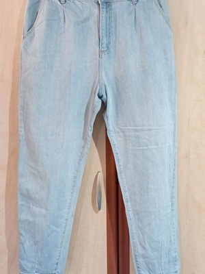 Losan women's high-waisted jeans like new, light blue with pleats