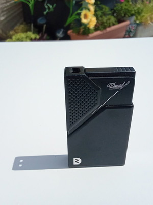 Davidoff Cigarettes metal lighter, like new, black matte