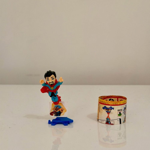 Kinder Joy Marvel Doctor Stranger Funko Pop new