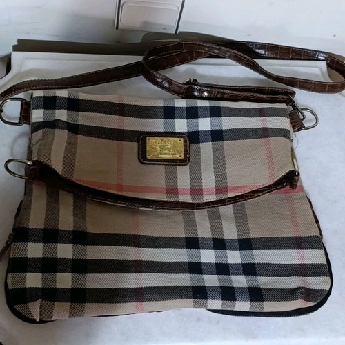 Burberry shoulder bag used vintage beige