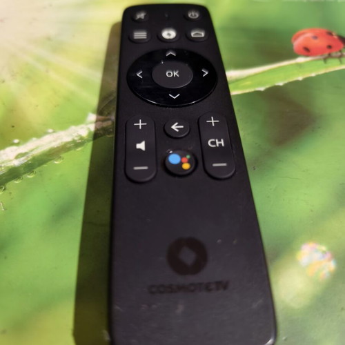 Cosmote TV Skyworth Remote Control like new, compact model