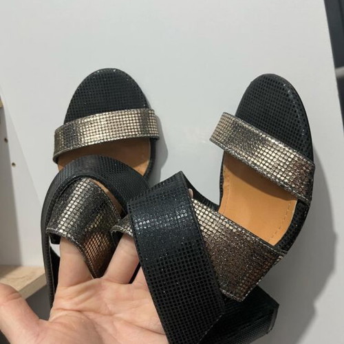 Sandals new, size 39, black and gray