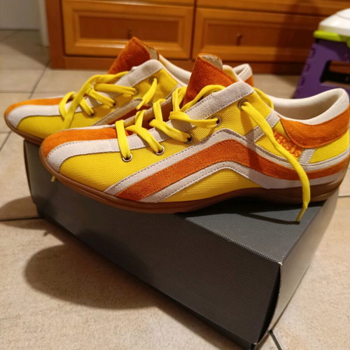 Versace Versus shoes like new, casual, size 42, yellow orange