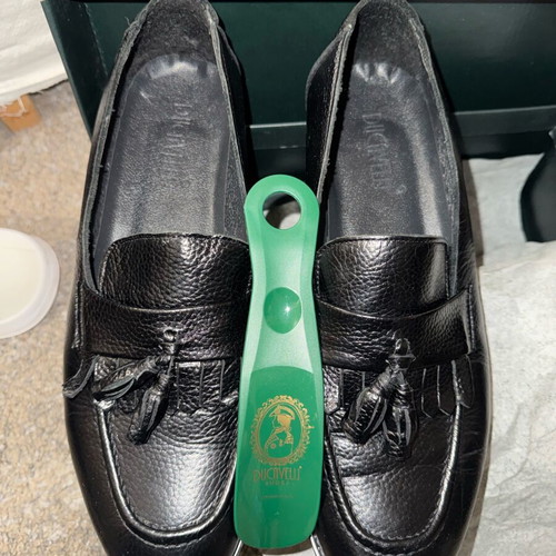 Men's leather loafers with tassel like new, black