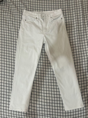 Uniqlo skinny straight jeans size S 26 white like new