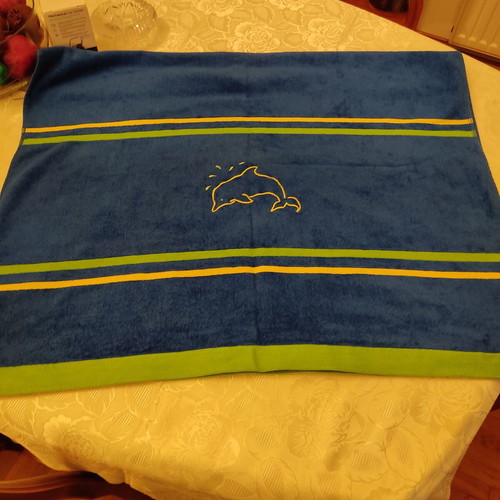 Beach towel new 1.50m x 75cm blue with yellow and green stripes