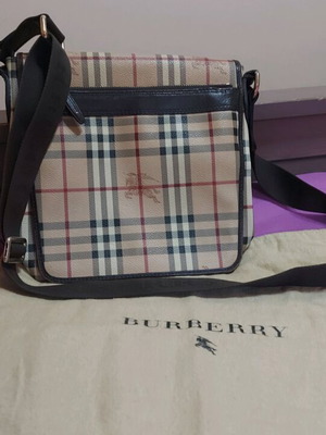 Τσάντα ταχυδρόμου Burberry μεταχειρισμένη, μπεζ και καφέ
