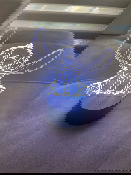 Φωτιστικό stitch 3d