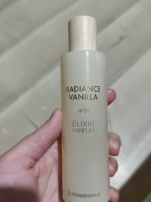 Άρωμα Stradivarius Radiance Vanilla καινούργιο, Eau de Parfum 100 ml