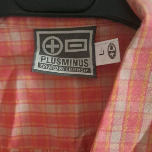 Plusminus shirt size L like new multicolored