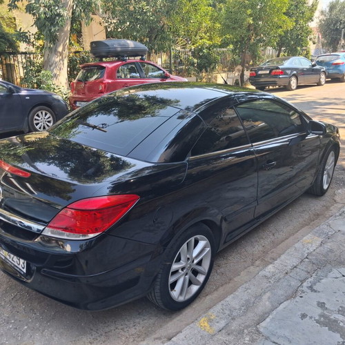 Opel Astra H Twin Top 1800 cc 2007 like new, manual, black