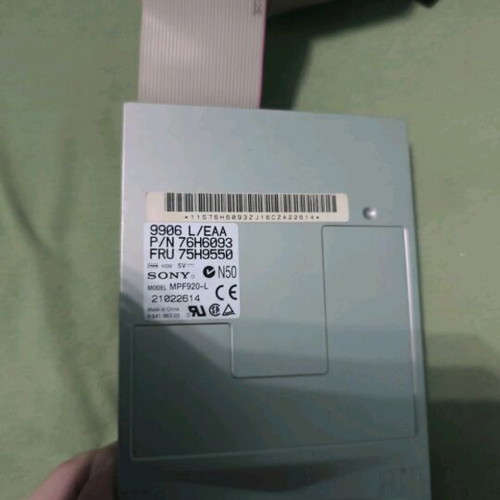 Sony 3.5” Internal Floppy Disk Drive MPF920-L Black used without frame
