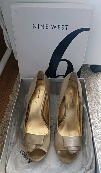 Nine West Peep Toe 37,5 νούμερο light gold