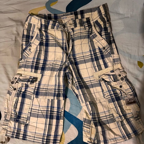 Bermuda shorts like new small size multicolor