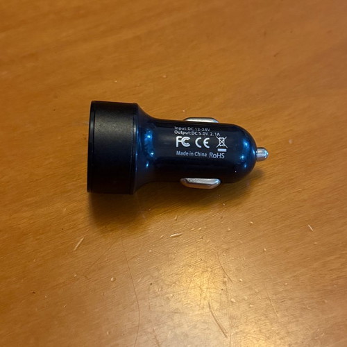 Double USB Car Charger used, 2.1A output