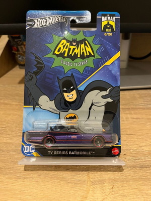 Hot Wheels TV Series Batmobile new