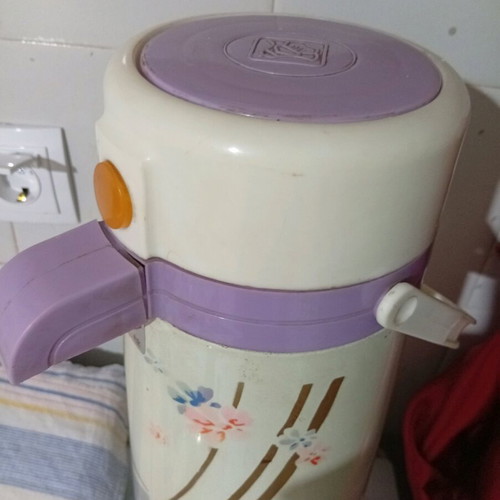 Thermos very large used in excellent condition