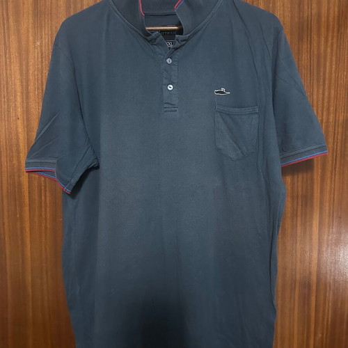 T-shirt polo Atticus size XXL like new