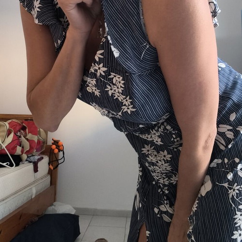 Maxi floral dress medium size like new, Queen Fashion, blue multicolor