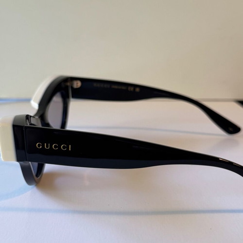 Gucci Cat Eye Sunglasses GG1167S-001 new, black and white