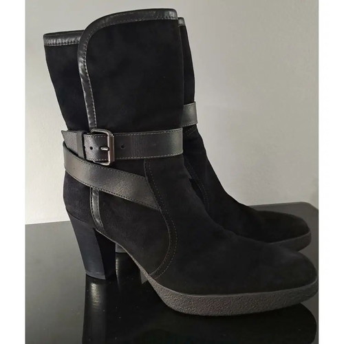 TODS suede ankle boots, black, size 39
