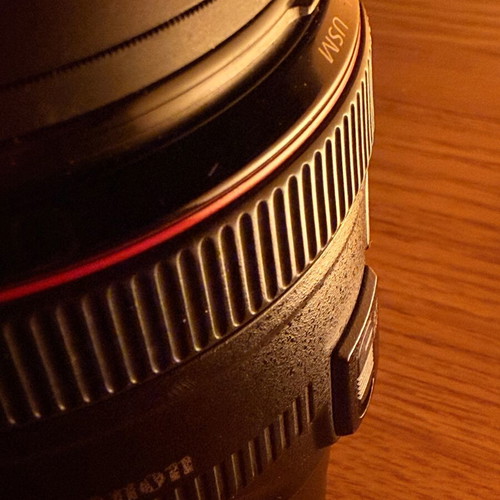 Canon EF 50mm f1.2 lens like new