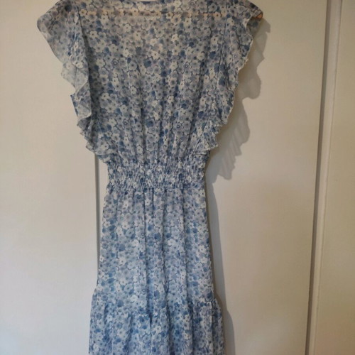 Summer dress new with blue flowers one size