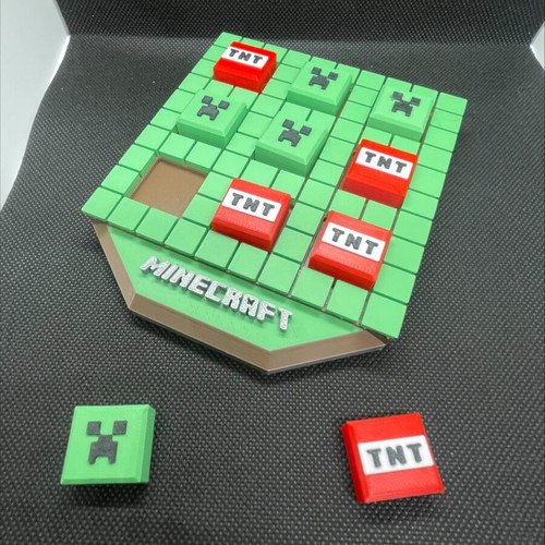 Minecraft Tic-Tac-Toe board game made to order
